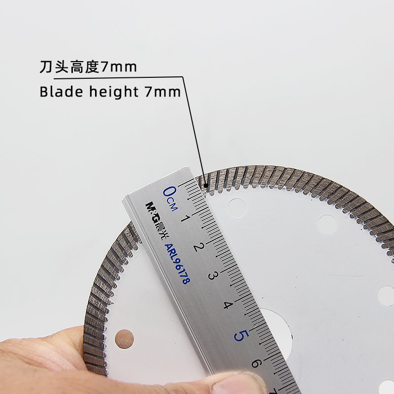 110mm细波纹瓷砖锯片，7mm刀头