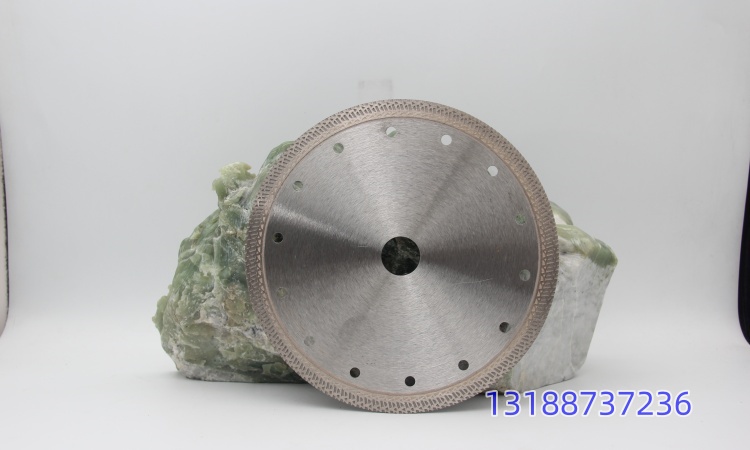金刚石锯片产品展示